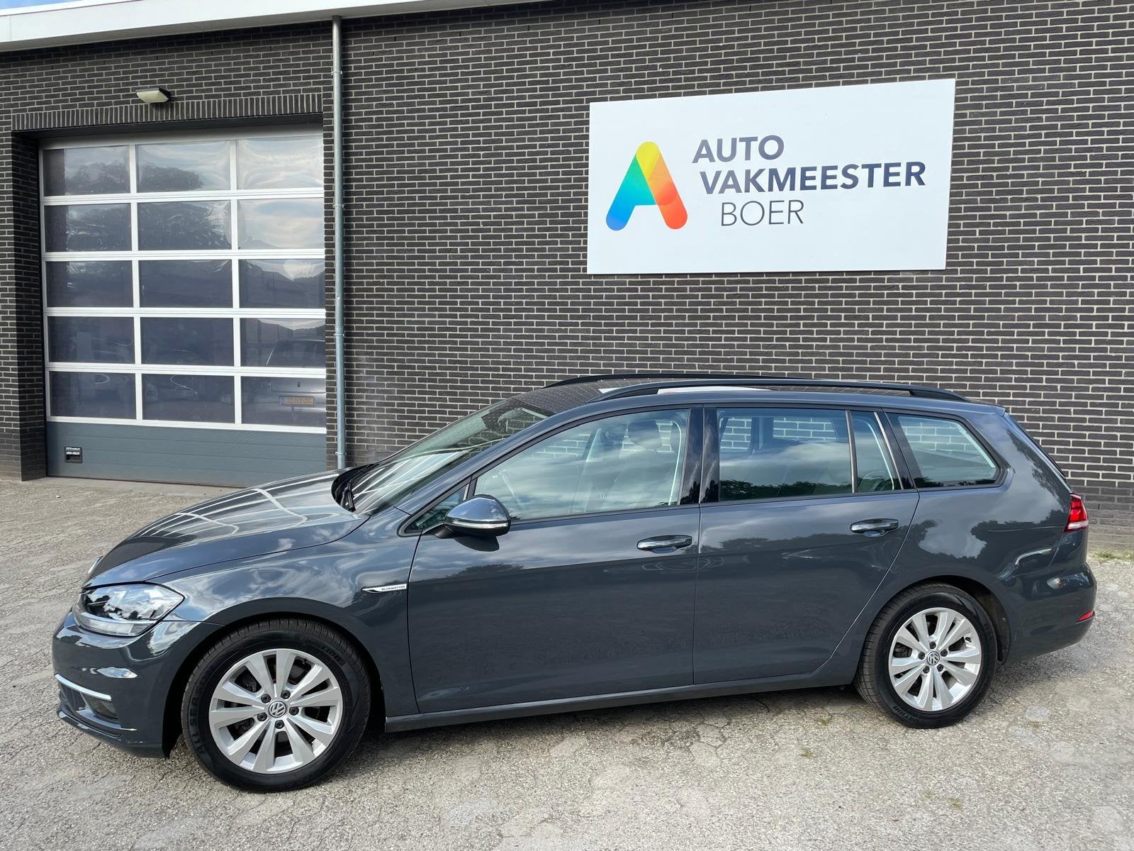 Volkswagen Golf Variant Comfortline 1.5 TSI 130pk BlueMotion, Voorwielaandrijving, 12 maanden, Stof, 4 cilinders