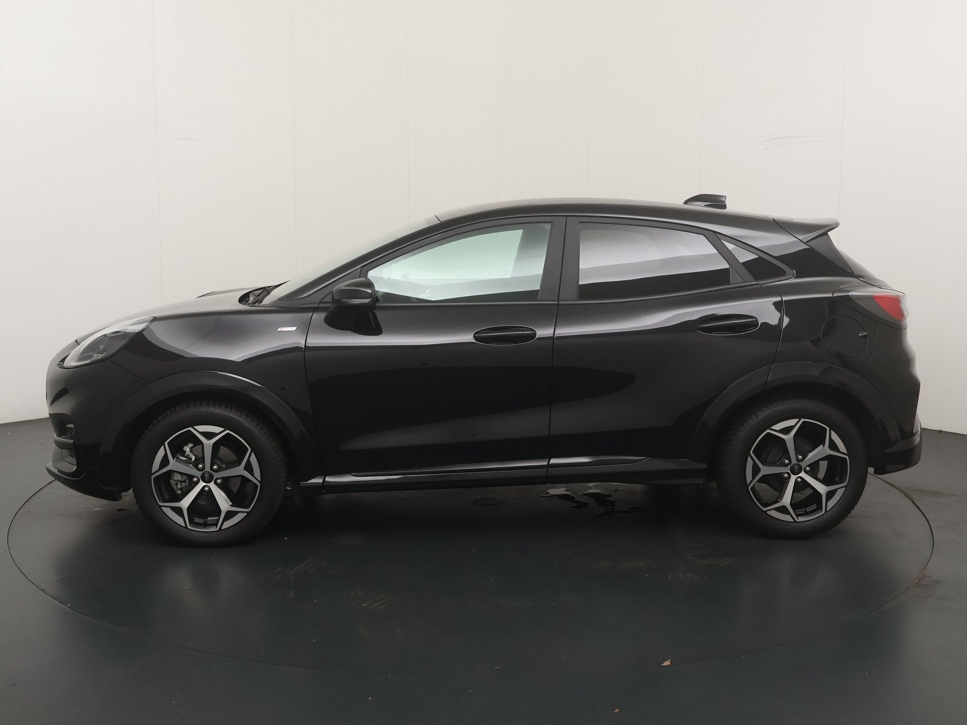 Ford Puma EcoBoost Hybrid 125 pk ST-Line X | Winter Pack | E, Auto's, 12 maanden, 125 pk, Zwart, Bedrijf