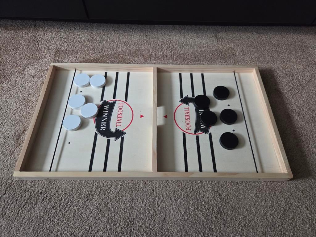Slingpuck Foosball spel van hout (tafelvoetbal), Een of twee spelers, Ophalen of Verzenden, Zo goed als nieuw