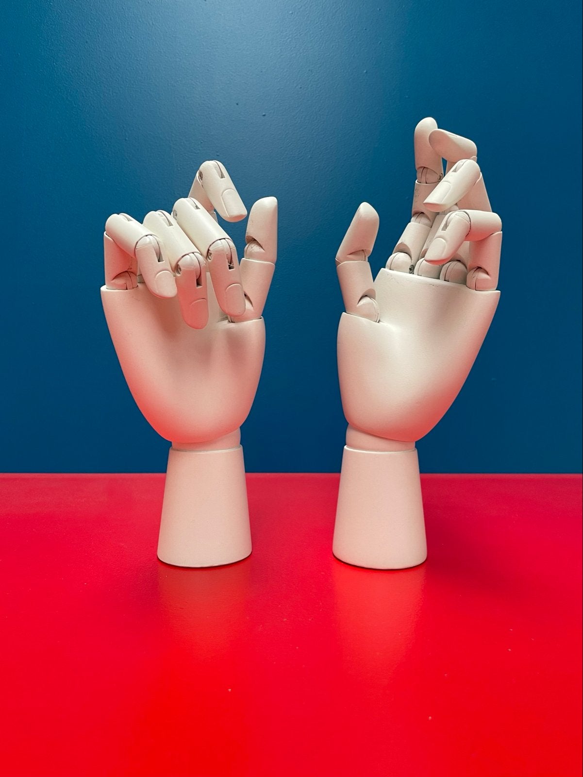 Set van 2 verstelbare houten mannequin handen., Hout, Ophalen of Verzenden, Zo goed als nieuw, Modern
