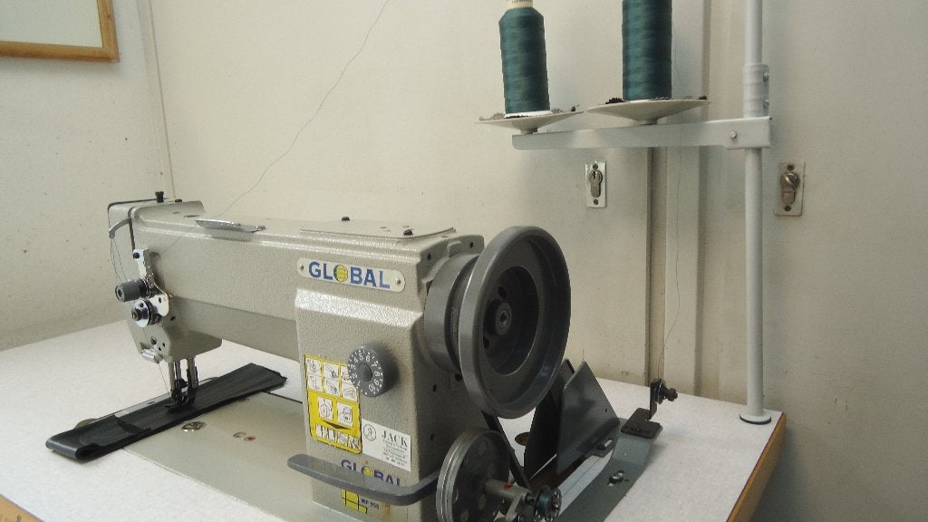Industrie Naaimachine Global  3 Voudig Transport(WF955), Overige merken, Gebruikt, Ophalen of Verzenden, Naaimachine