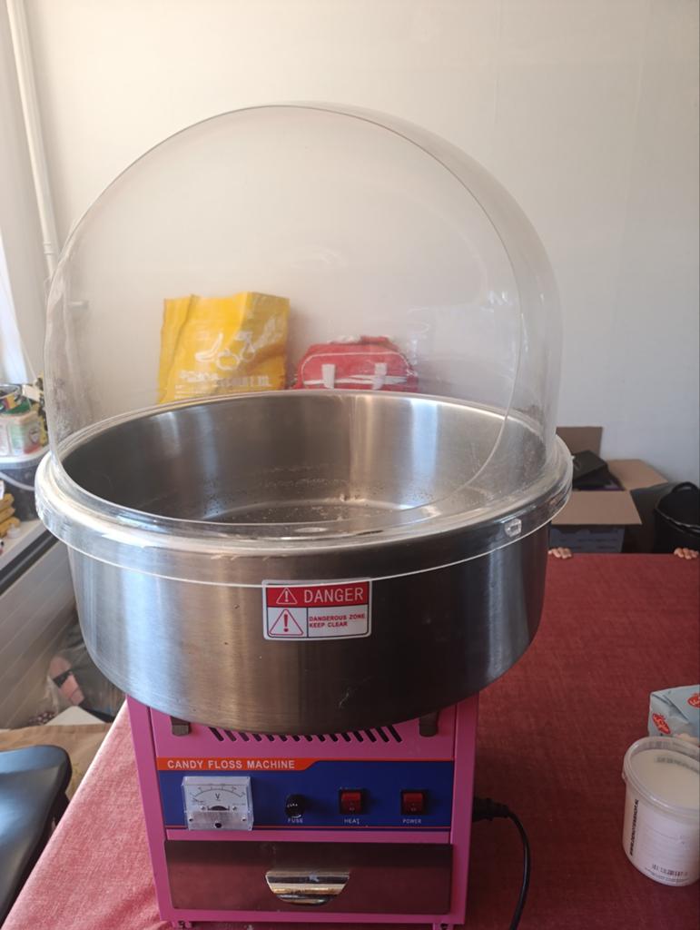 suikerspinmachine te koop ook in te ruilen voor goed laptop, Hobby en Vrije tijd, Feestartikelen | Verhuur, Ophalen of Verzenden