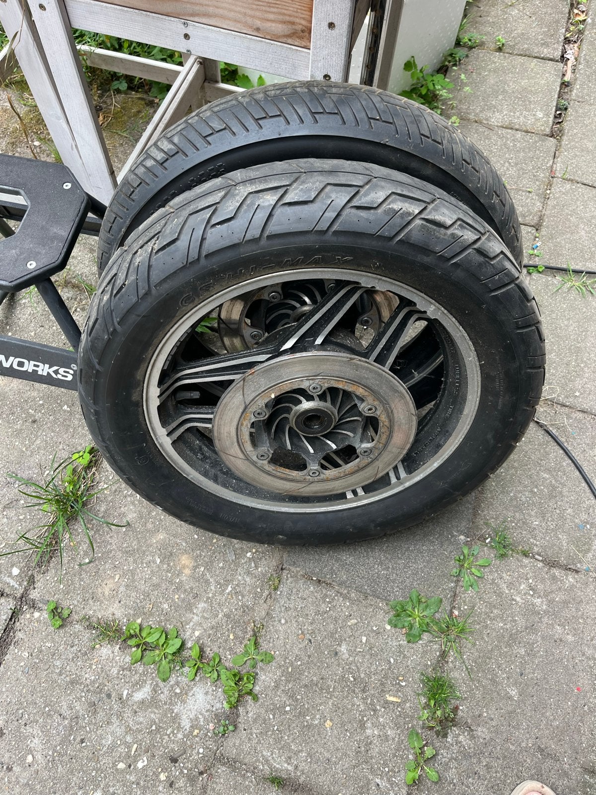 Achterwiel met band en remschijf Honda V65 Sabre, Ophalen, Gebruikt