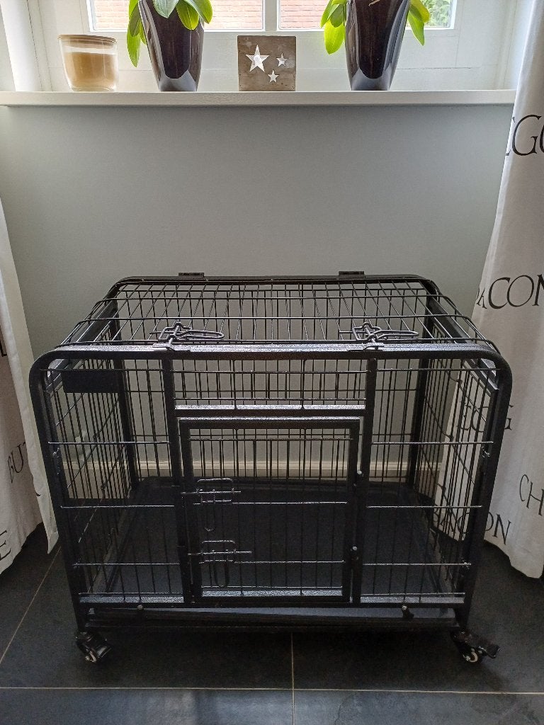 Mooie stevige honden bench z.g.a.n., Ophalen, Zo goed als nieuw