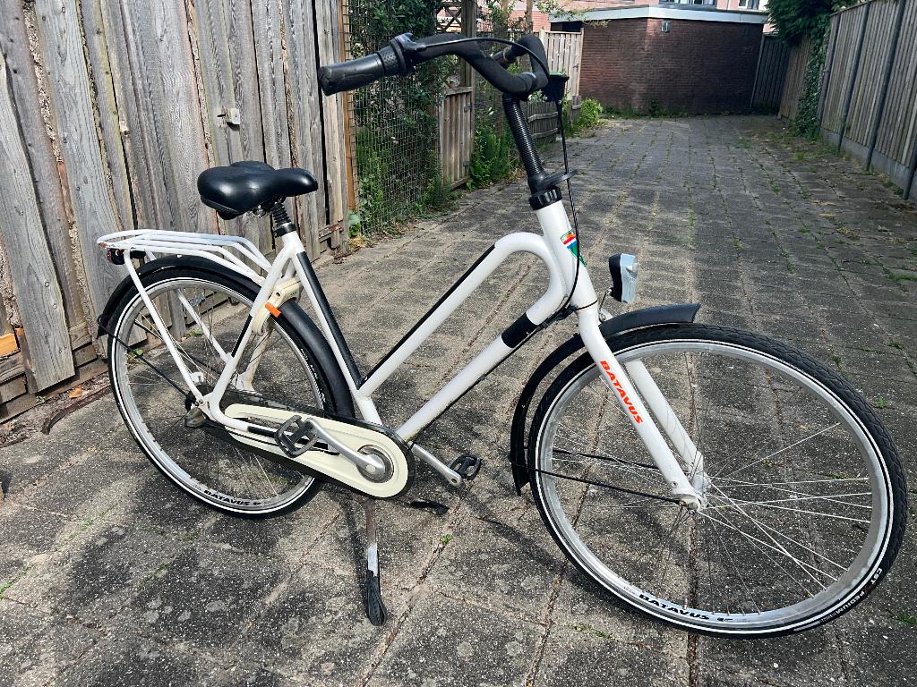 Mooie Batavus damesfiets 3V, Ophalen, Terugtraprem, Gebruikt, Versnellingen
