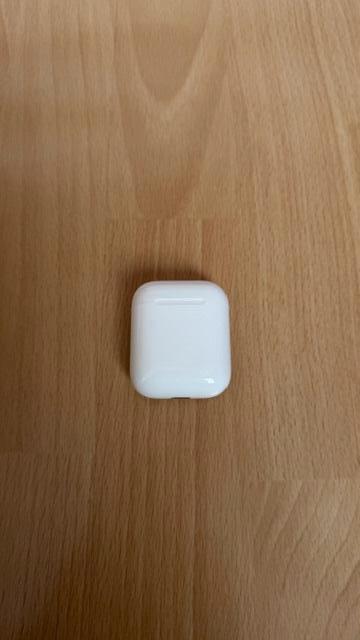 Apple AirPods 2 oplaadcase (zonder de oortjes!), Ophalen, Gebruikt, Bluetooth