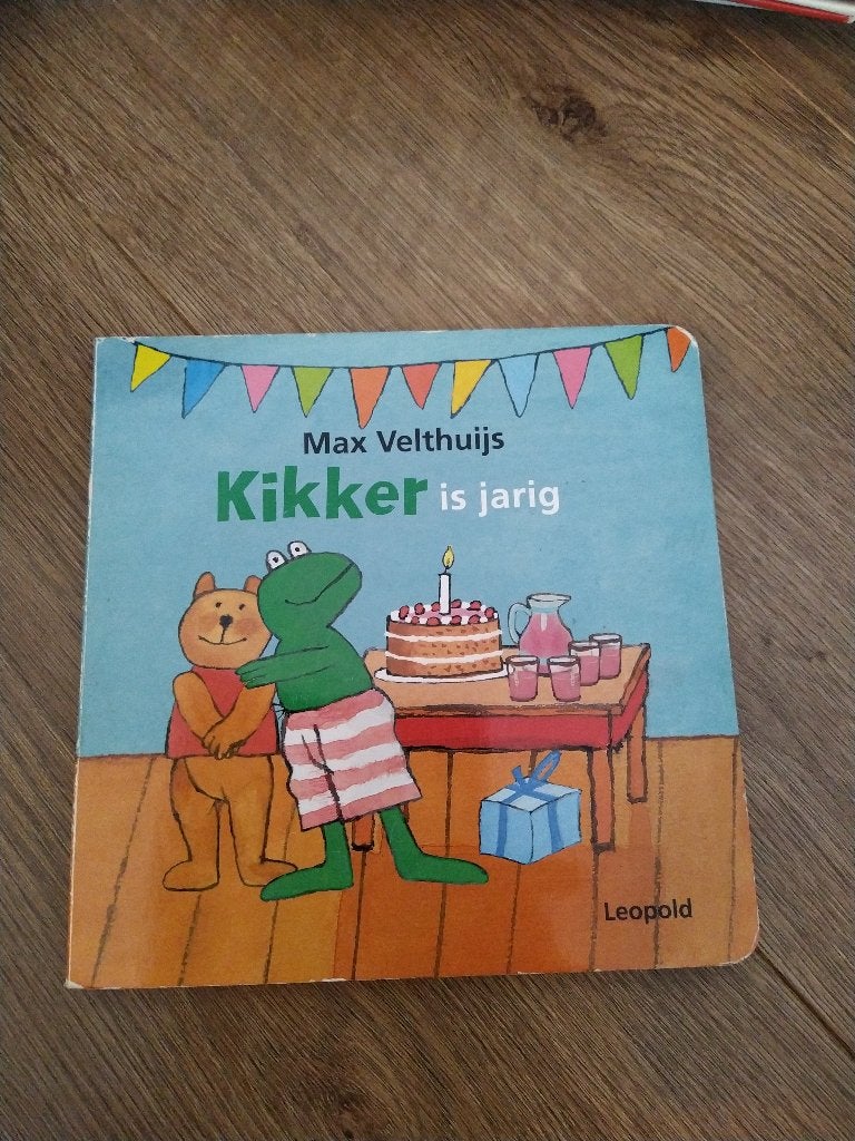 Kartonnen boek - Kikker is jarig, Ophalen of Verzenden, Gelezen