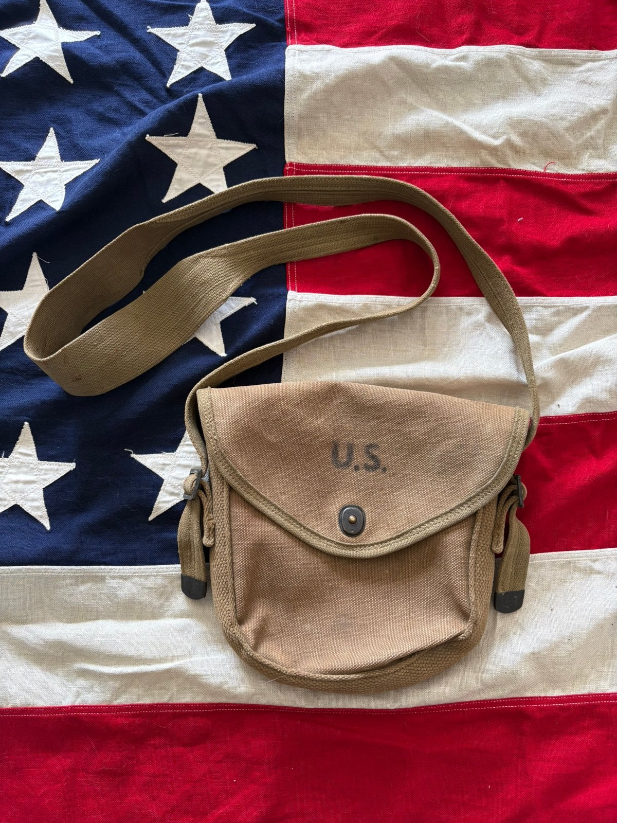 US WW2 round thompson drum magazine pouch, Ophalen of Verzenden, Amerika