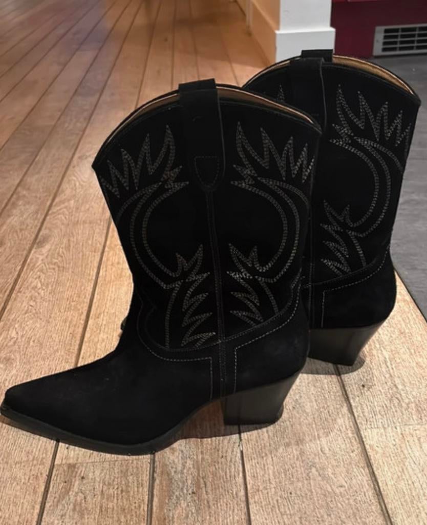 Catarina martins suede laarzen, Hoge laarzen, Zwart, Ophalen of Verzenden, Zo goed als nieuw