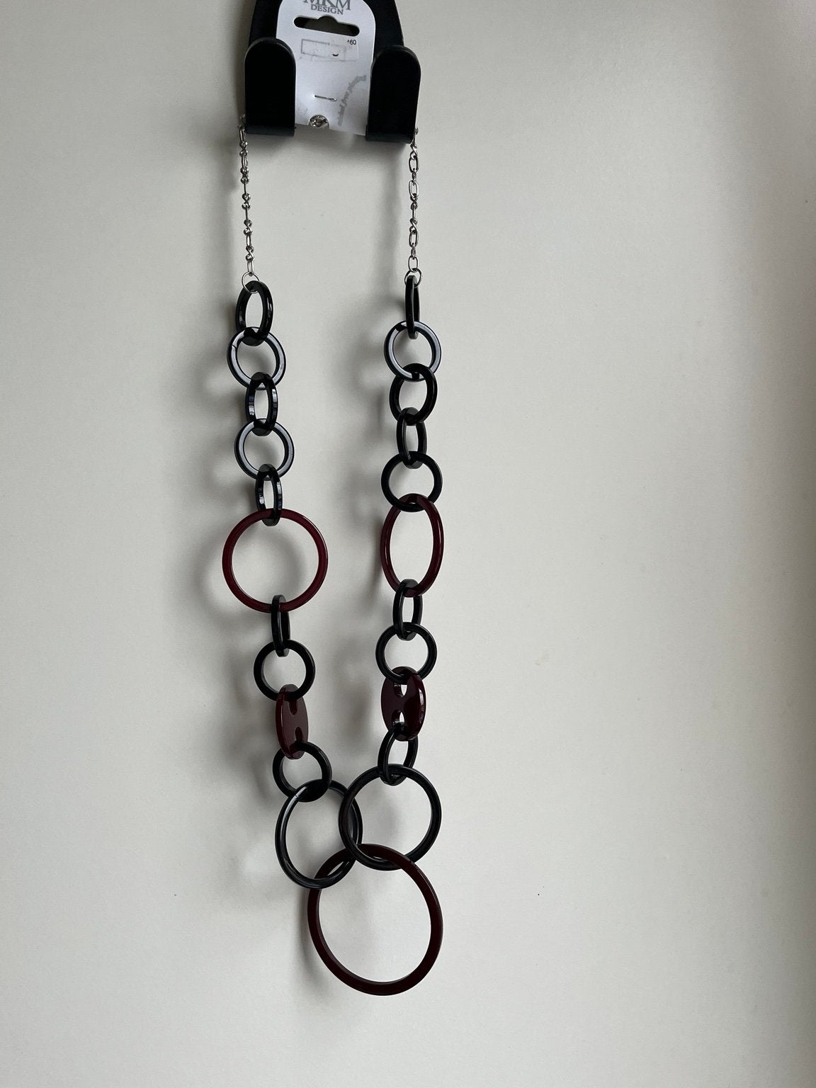 Midnight Ruby Circles, Sieraden, Tassen en Uiterlijk, Kettingen, Ophalen of Verzenden, Zo goed als nieuw, Zwart, Overige materialen