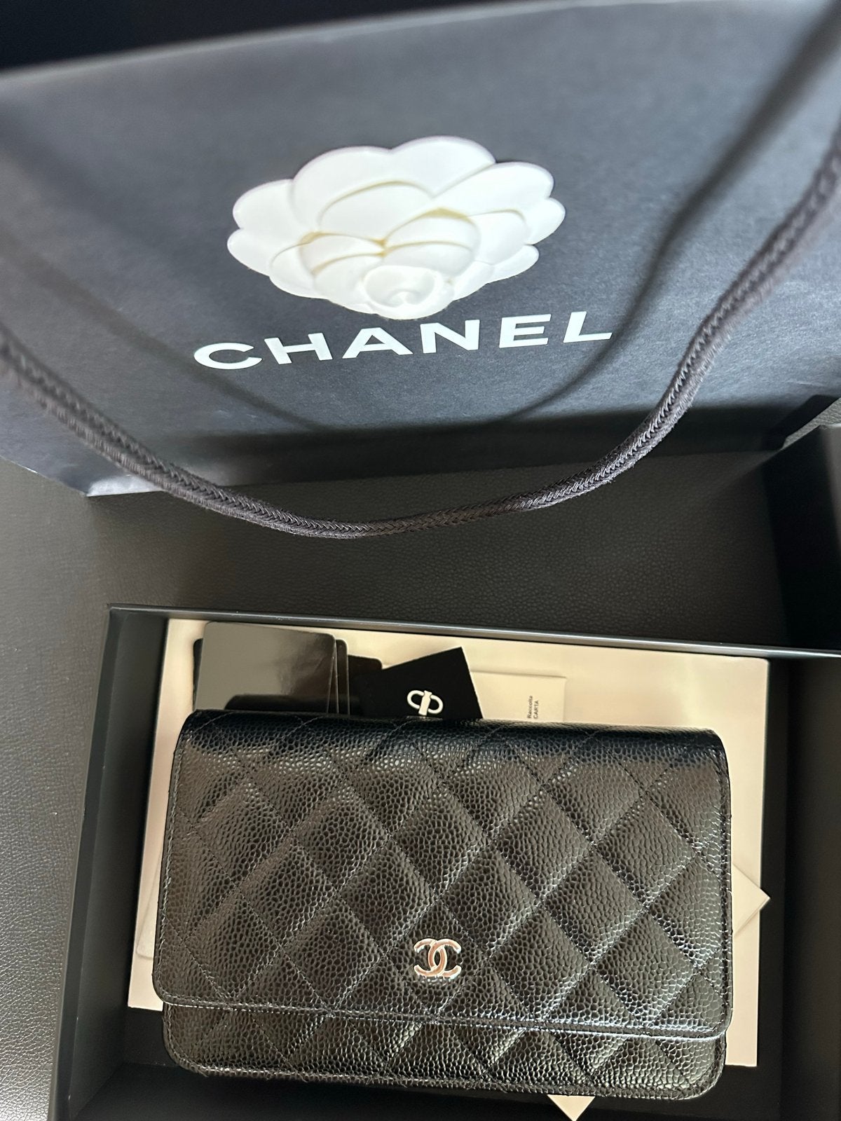 Chanel ORIGINELE WOC tas caviar leather silver hardware, Ophalen, Zo goed als nieuw, Zwart, Schoudertasje
