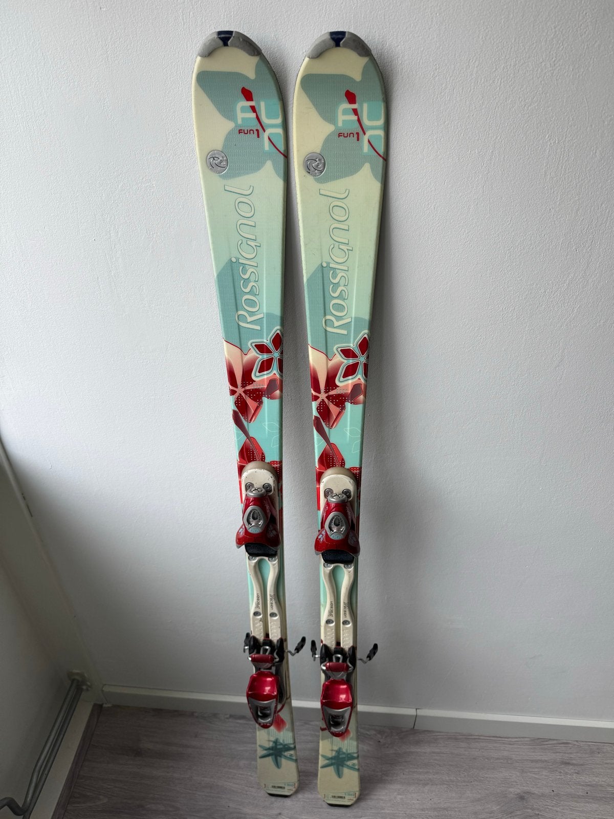 Rossignol Ski's 150 cm met Salomon skischoenen, 140 tot 160 cm, Gebruikt, Rossignol, Ophalen of Verzenden