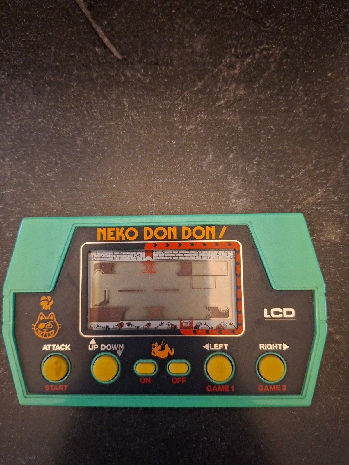 Neko Don Don! LCD Handheld Game - Takatoku Toys Co. Ltd., Ophalen of Verzenden, Overige merken, Gebruikt
