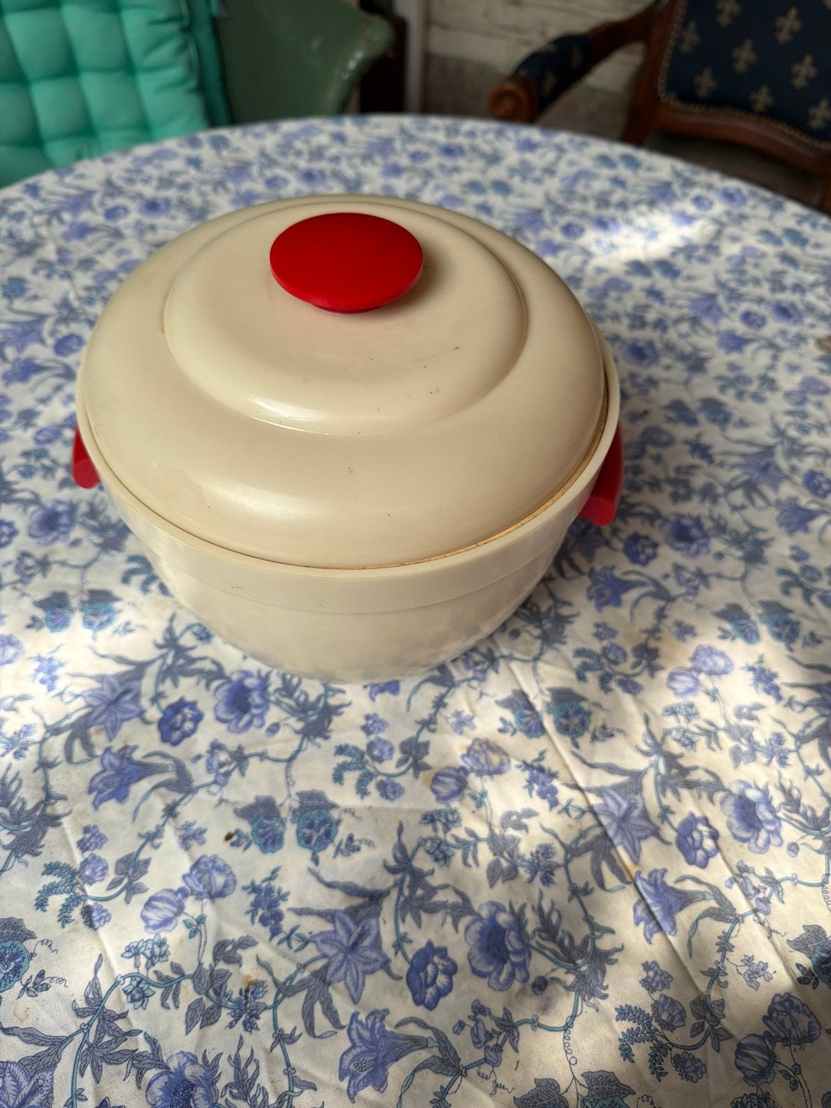 Vintage IJsemmer Thermos Model No. 829 - Crème met Rood, Huis en Inrichting, Beige, Kunststof, Ophalen of Verzenden, Overige merken