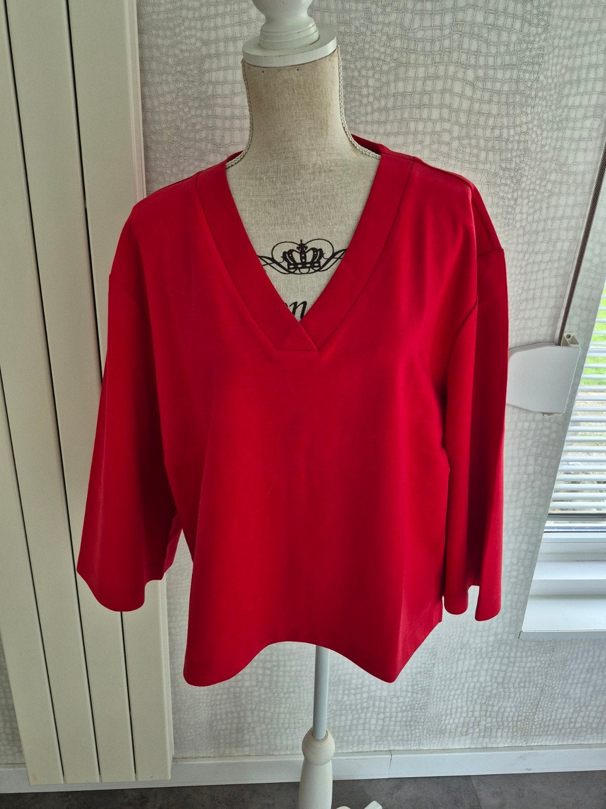 Rode sweater XXL met driekwart mouwen - Self-Obsessed, Maat 46/48 (XL) of groter, Ophalen of Verzenden, Zo goed als nieuw, Self-Obsessed