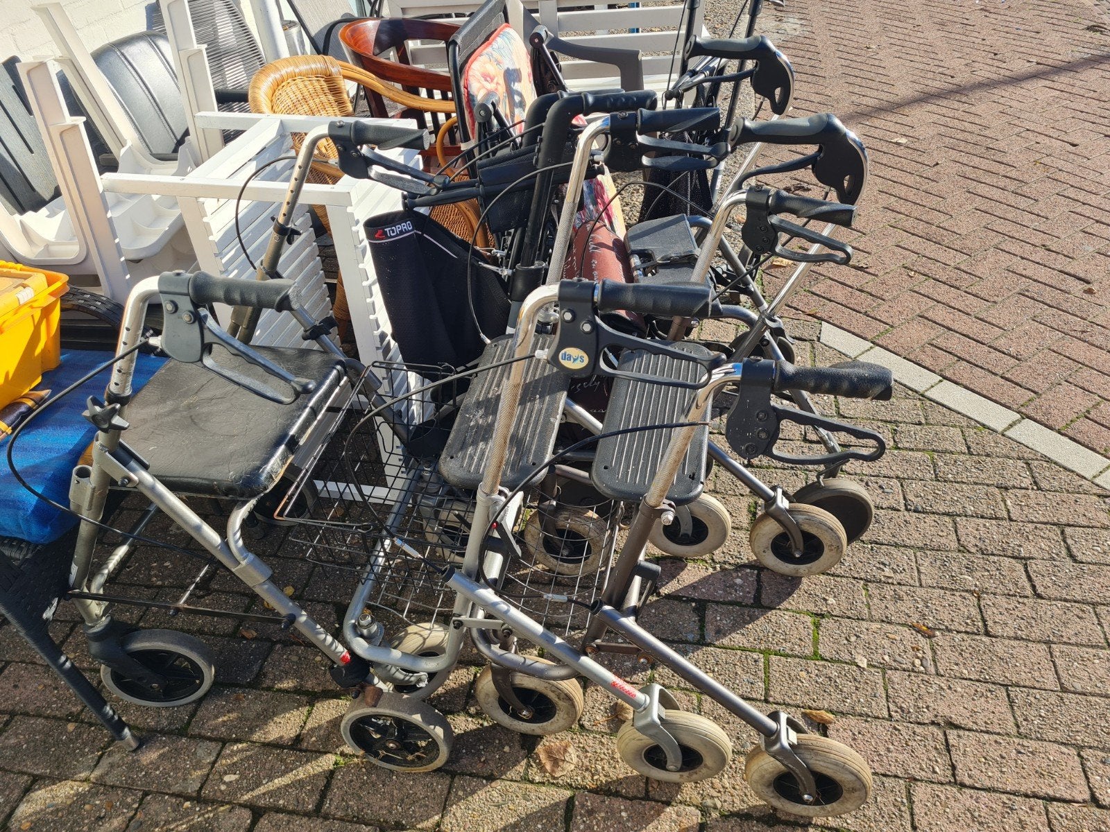 Partij rollators diverse merken en modellen oa Tropo Troja, Lichtgewicht, Gebruikt, Onebkend, Tropo troja