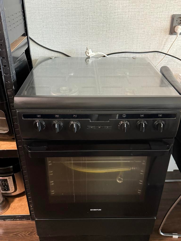 Gebruikt fornuis in goede staat - Inventum, Witgoed en Apparatuur, Gebruikt, Gas, 85 tot 90 cm, 4 kookzones