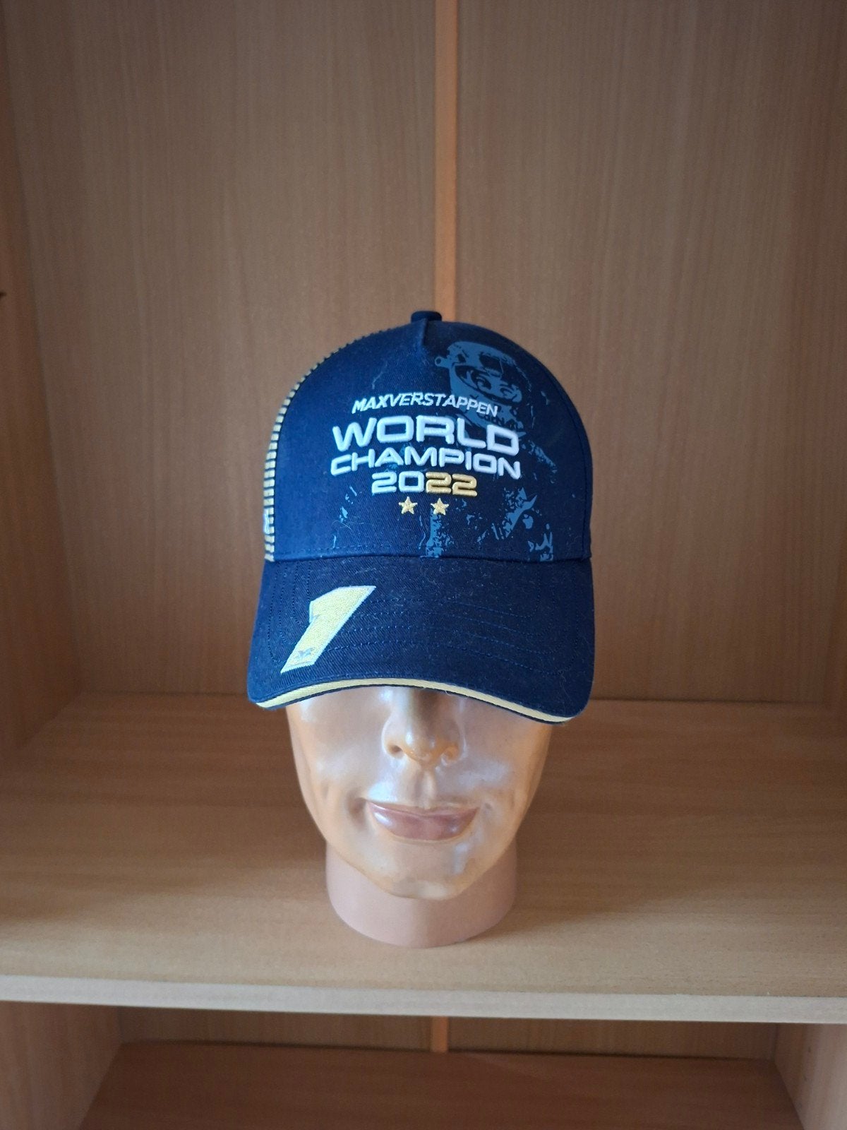 Max Verstappen World Champion 2022 Pet - CarNext, Nieuw, Max Verstappen, Pet, One size fits all