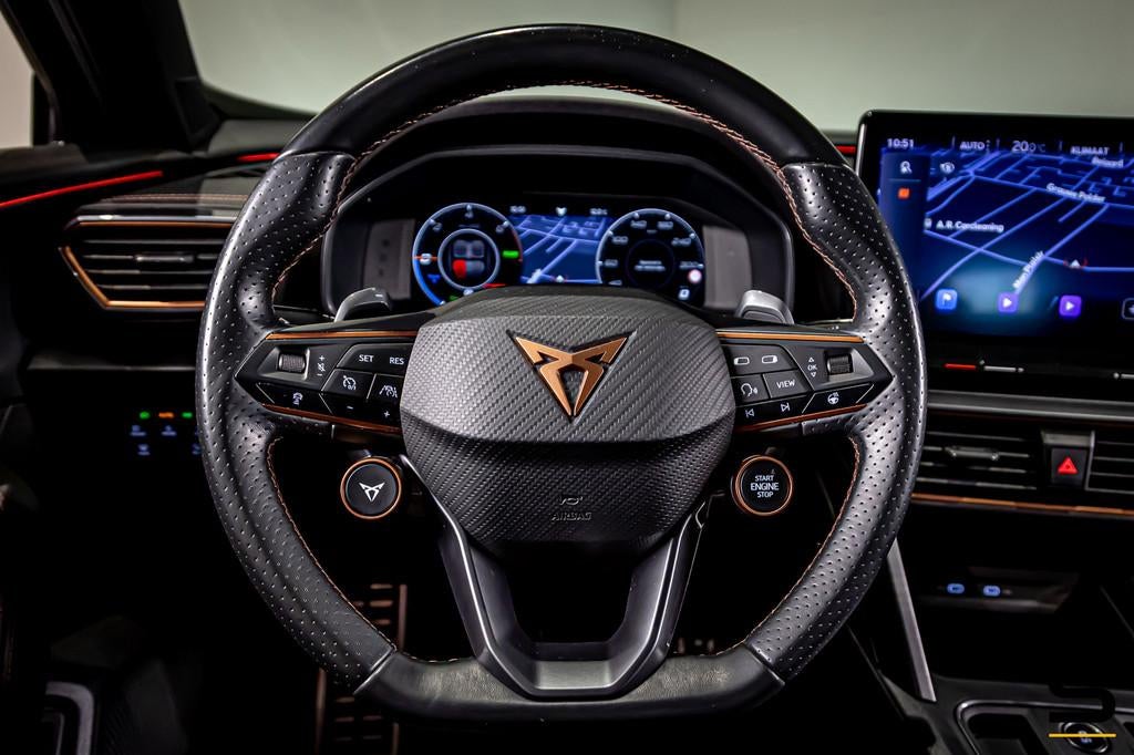 Cupra FORMENTOR 1.4 e-Hybrid VZ Performance|Sport|Cam|1eig, 4 cilinders, Plug-in hybride, Nieuw, Hybride Elektrisch/Benzine