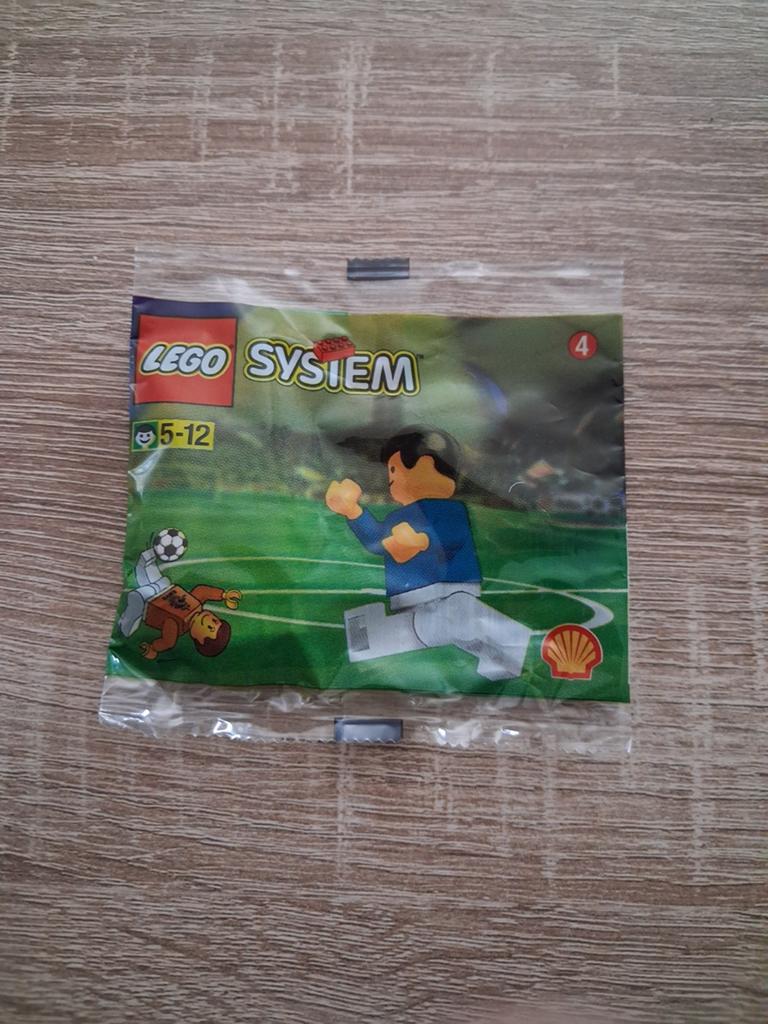 Lego system voetbal poppetje, Kinderen en Baby's, Speelgoed | Duplo en Lego, Ophalen of Verzenden