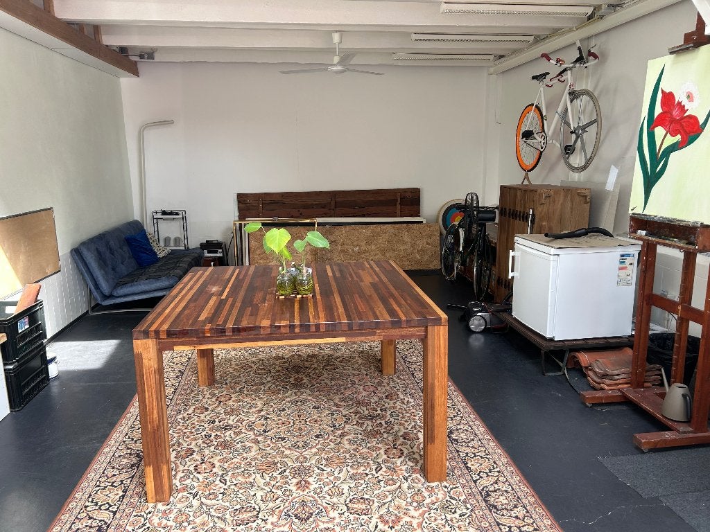 Eettafel van Rofra met diverse kleuren hout, Vierkant, Zo goed als nieuw, Vier personen, Eclectic