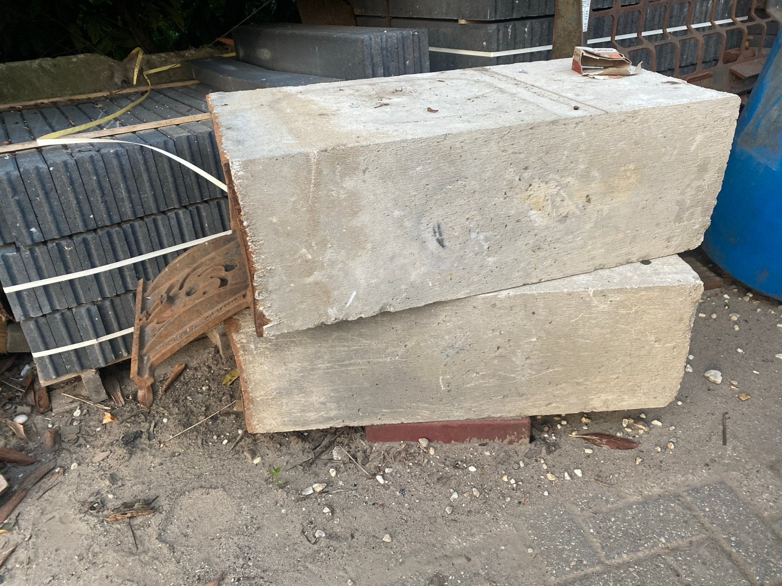 2 stuks gietijzeren put, Ophalen, Gebruikt