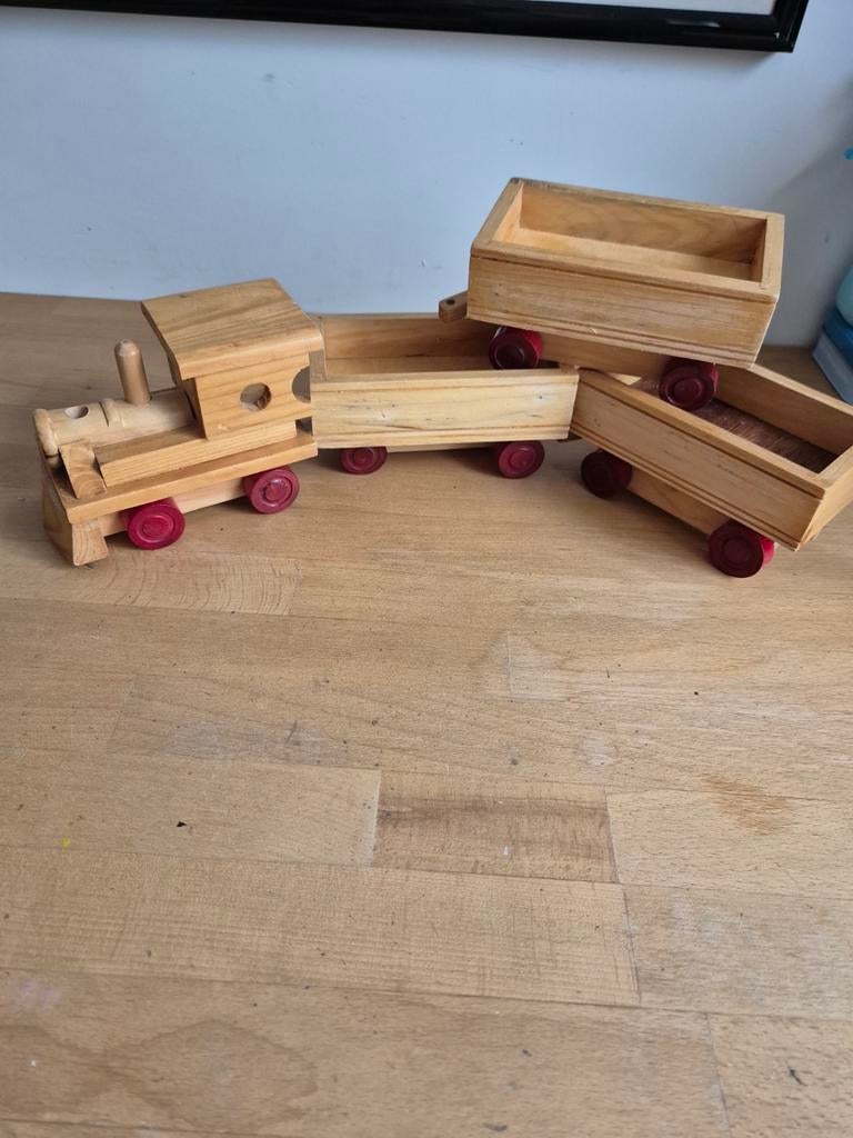 Houten trein, Kinderen en Baby's, Speelgoed | Houten speelgoed, Ophalen, Zo goed als nieuw