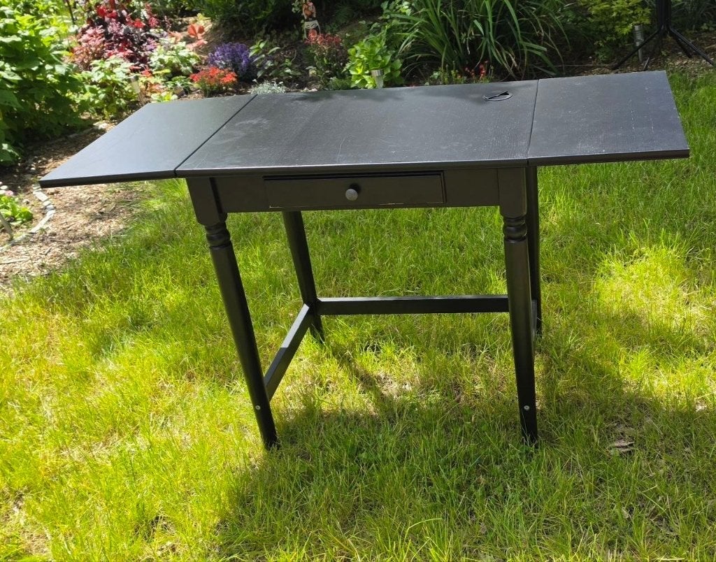 Zwarte houten inklapbaar bureau, Ophalen, Zwart, Hout, Kabelgoot
