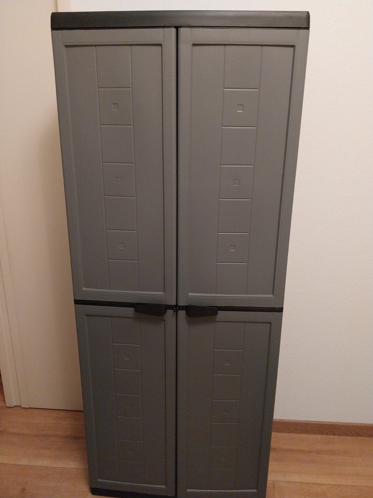 Keter Jolly Hoge Kast - Grijs, 68x39x166 cm, Ophalen, Zo goed als nieuw, Kunststof, Overige typen