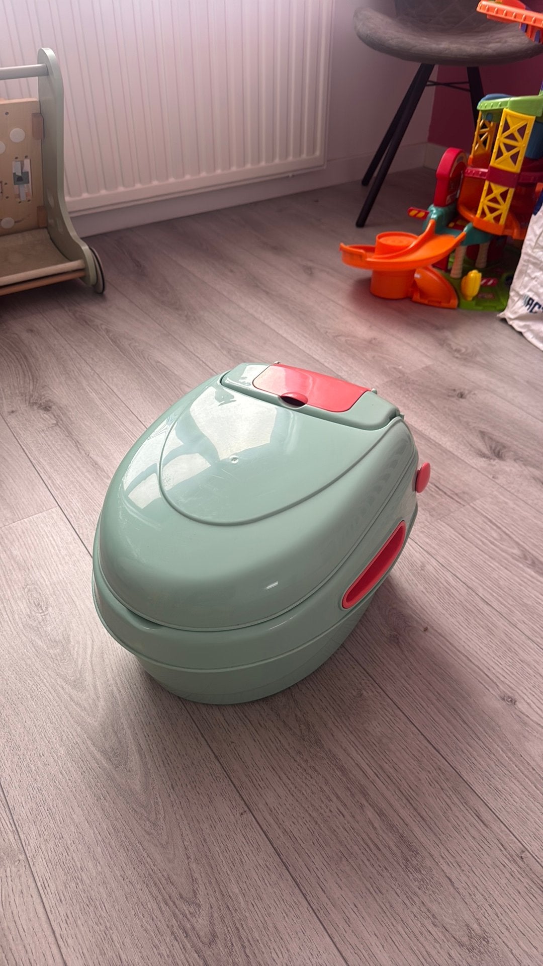 Potje kinder wc tje, Ophalen, Zo goed als nieuw