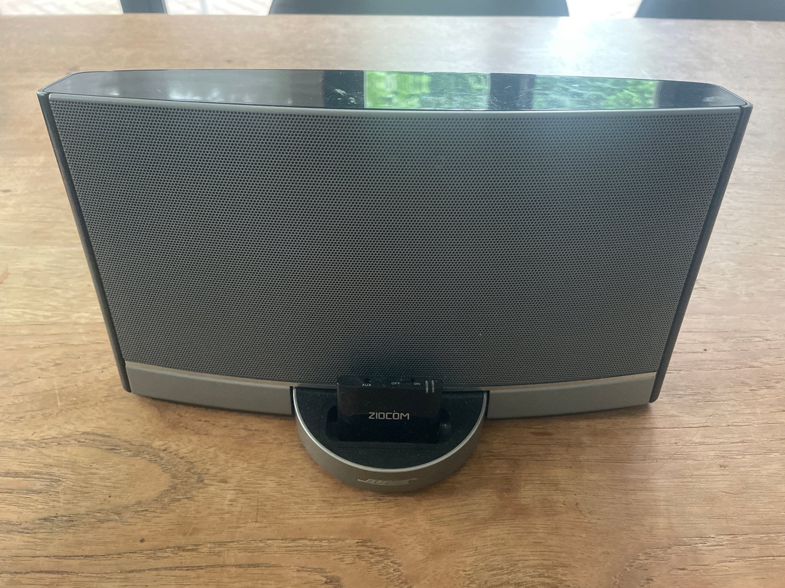 Bose SoundDock Portable met ZIOCOM Bluetooth Adapter, Audio, Tv en Foto, Luidsprekers, Ophalen of Verzenden, Zo goed als nieuw
