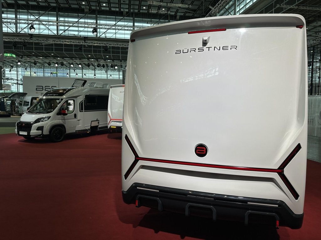 Bürstner Primeur:Signature SFT 7.4 2026 CAMPER VAN, Automaat, Ringverwarming, Verwarmde buitenspiegels, Fiat
