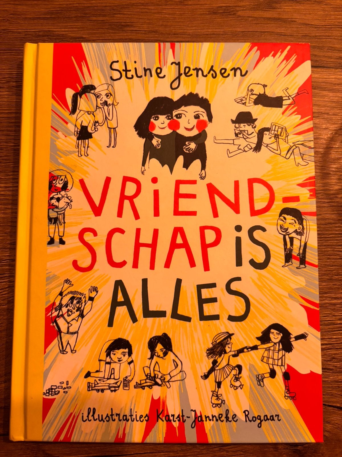 Stine Jensen - Vriendschap is alles, Non-fictie, Zo goed als nieuw, Stine Jensen, Ophalen of Verzenden