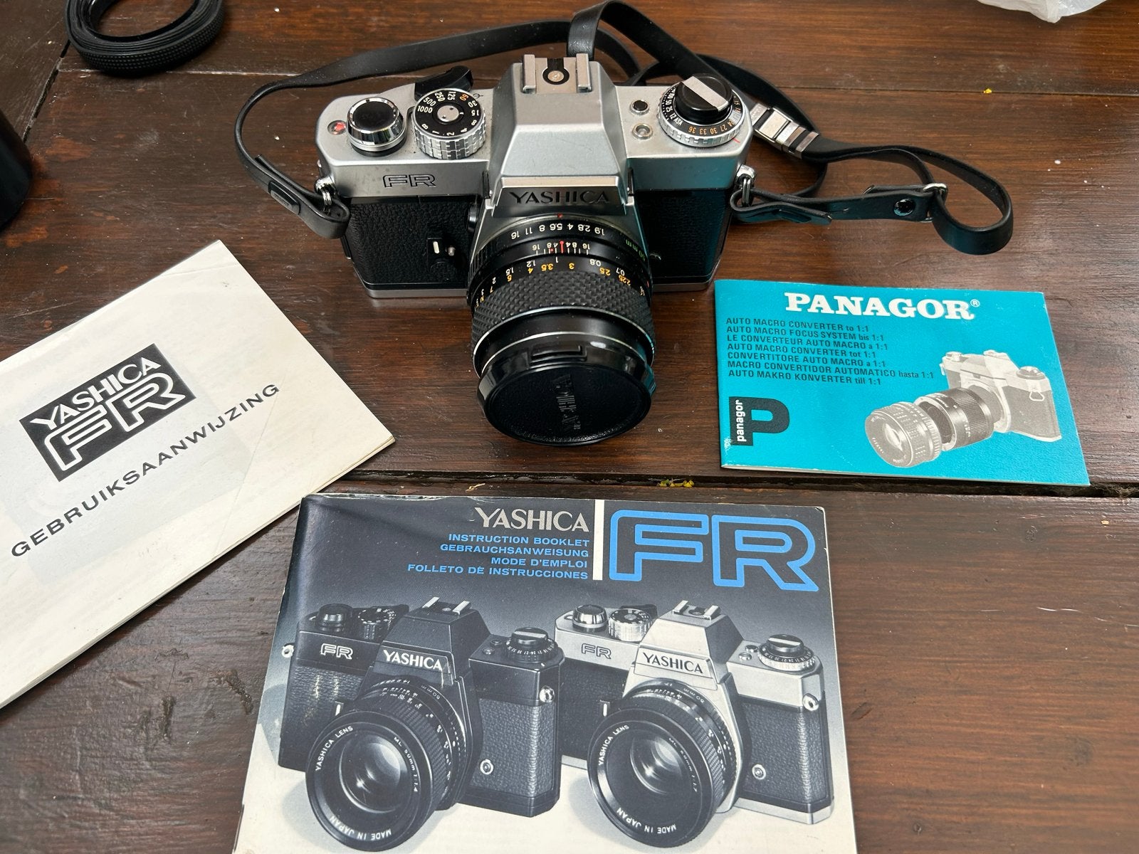 Yashica FR Spiegelreflexcamera met accessoires, Ophalen, Gebruikt, Spiegelreflex, Overige Merken
