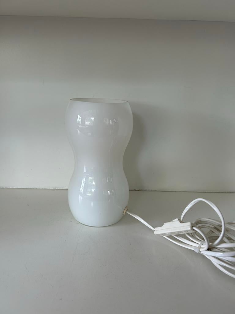 IKEA Tafellamp - Witte Glazen Slaapkamerlamp, Ophalen of Verzenden, Gebruikt, Glas, Minder dan 50 cm