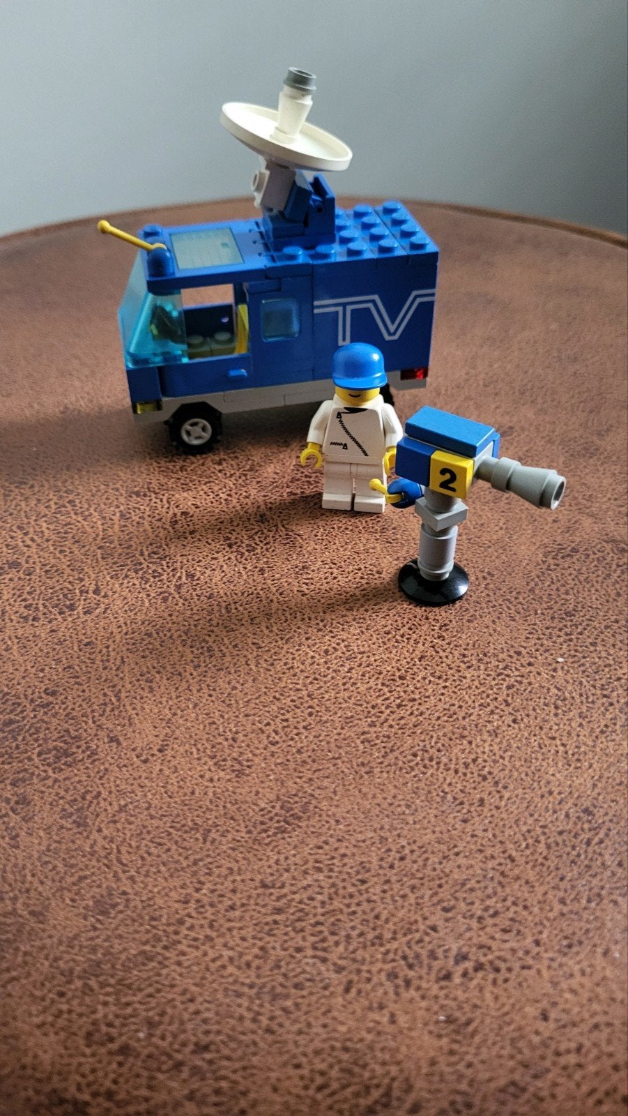 Lego City TV-wagen met cameraman, Ophalen of Verzenden, Gebruikt, Overige merken