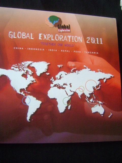 Global exploration 2011 Together one world, China, Indonesia, Ophalen of Verzenden, Zo goed als nieuw
