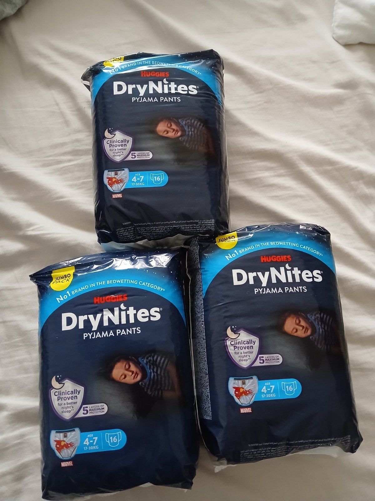 3x Huggies DryNites Pyjama Pants 4-7 jaar (17-30kg)jumbopack, Ophalen, Nieuw