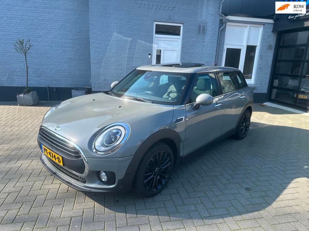Mini Mini Clubman 1.5 | PANO | KEYLESS | CAMERA | LED | NAVI, Stof, Gebruikt, 19 km/l, 3 cilinders