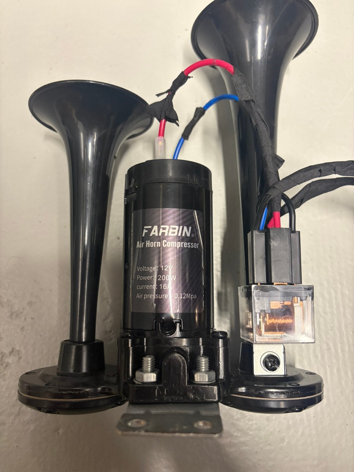 Farbin 12v luchthoorn, Ophalen of Verzenden, Gebruikt