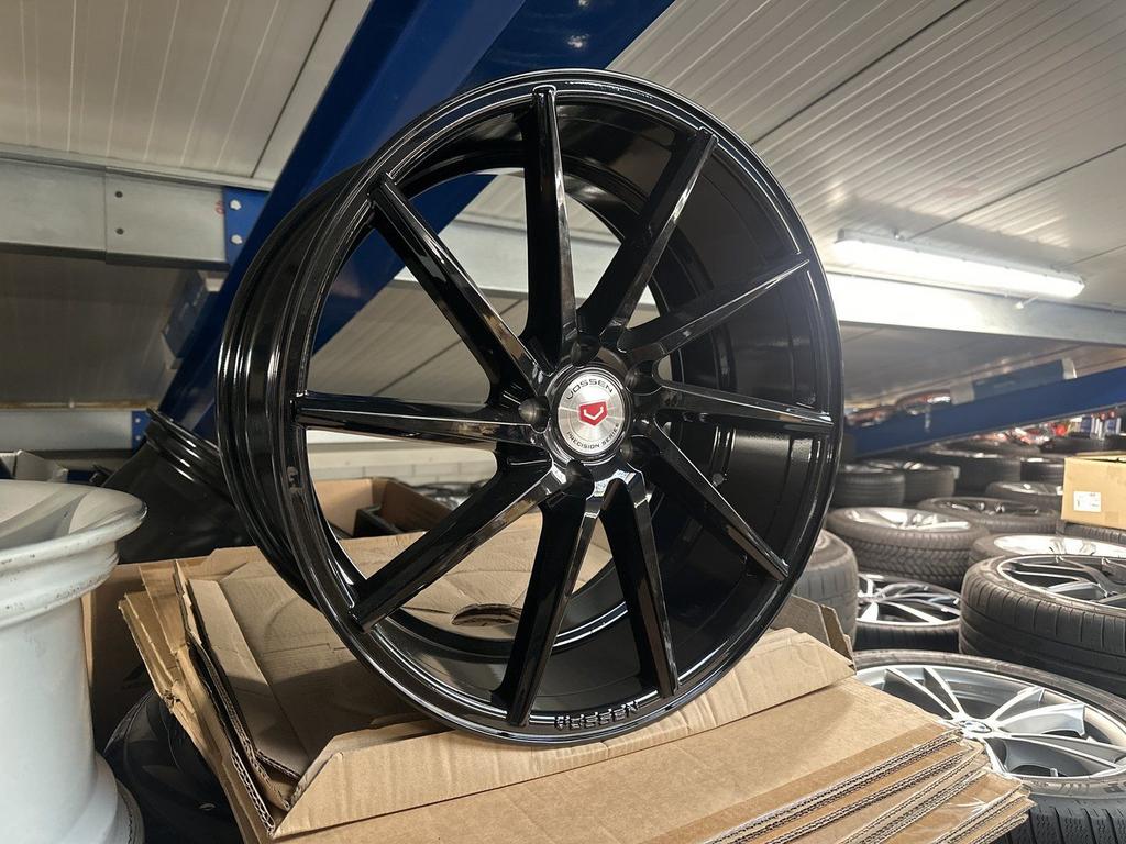 NIEUW 19inch VW AUDI SEAT Skoda Vossen Style Velgen 5x112, Auto-onderdelen, Banden en Velgen, 19 inch, Gebruikt, -, -