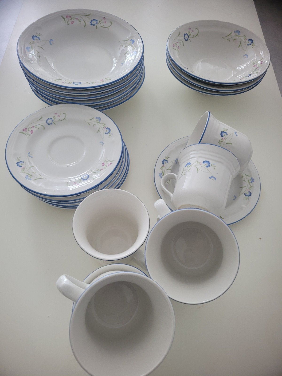 Shades Crest Servies Set: 7 Kopjes, 6 Schotels, 9 Borden, Ophalen, Gebruikt, Overige merken, Keramiek