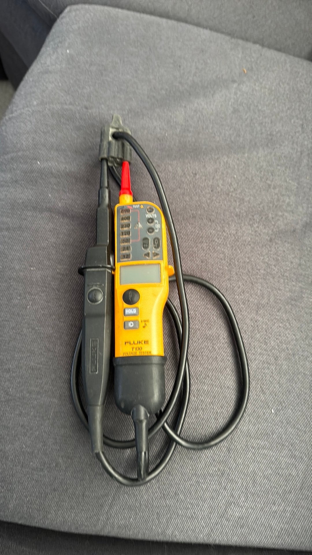 T130 fluke spanningmeter, Doe-het-zelf en Verbouw, Ophalen of Verzenden, Zo goed als nieuw