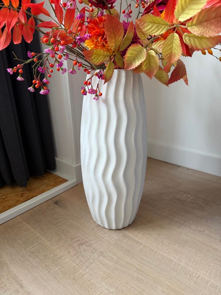 Riverdale Vaas Cherelle 54cm mat wit, Huis en Inrichting, Ophalen, Wit, Aardewerk of Porselein, Zo goed als nieuw