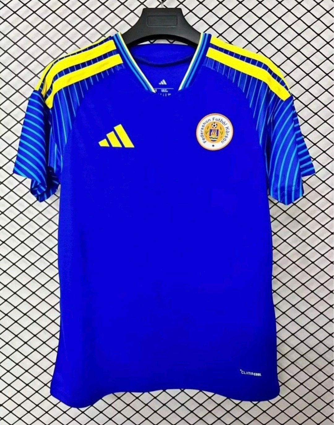 Curaçao Thuisshirt - Maten S, M en L beschikbaar, Blauw, Nieuw, Ophalen of Verzenden, Adidas