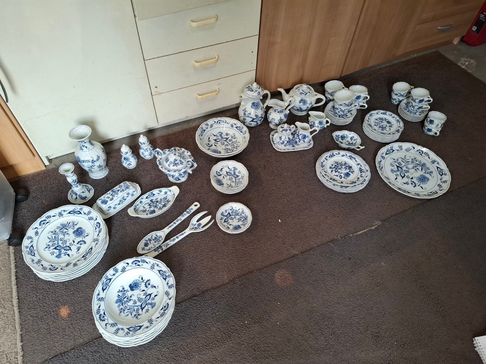 Blue Danube servies -, Ophalen, Zo goed als nieuw, Porselein, Overige stijlen