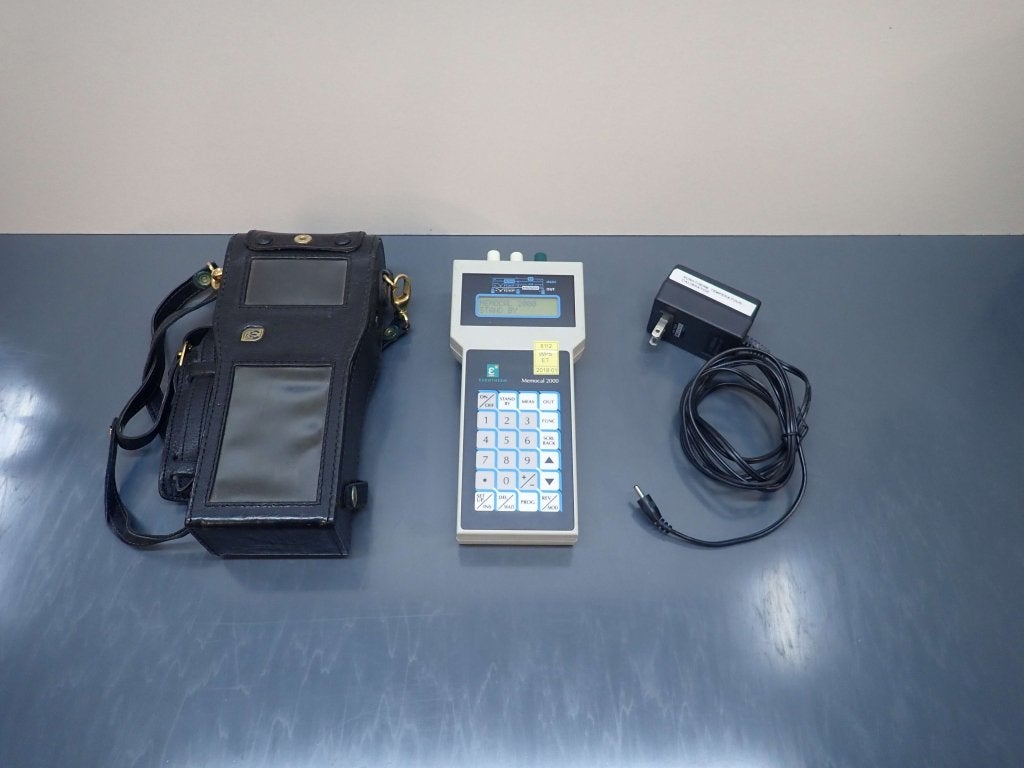 Eurotherm Memocal 2000 Kalibratietester / functiegenerator, Doe-het-zelf en Verbouw, Meetapparatuur, Niet ingevuld, Gebruikt, Niet ingevuld