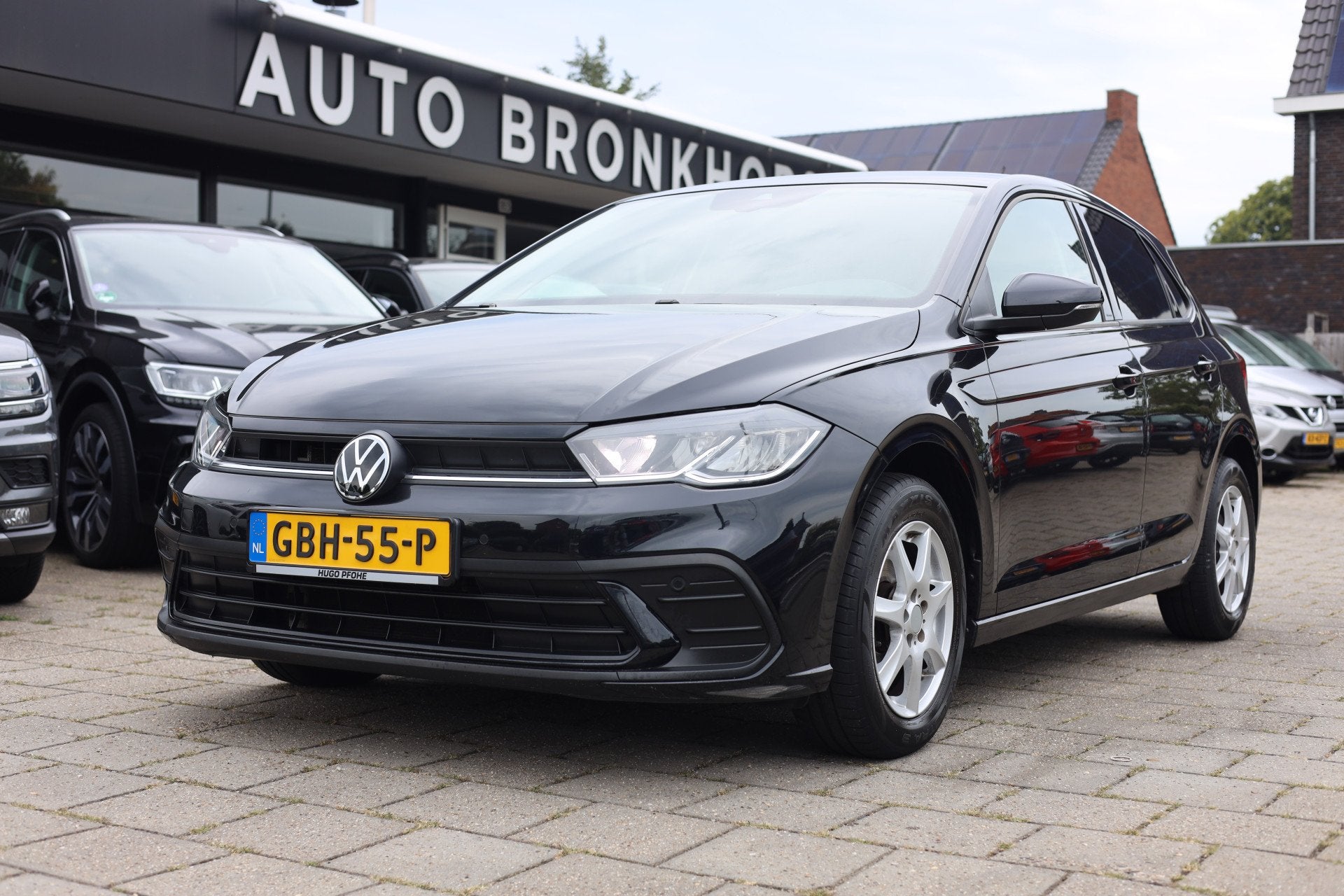 Volkswagen Polo 1.0 TSI AUTOMAAT | NAVI | CARPLAY | ACC, Auto's, Stof, Gebruikt, 1104 kg, Zwart