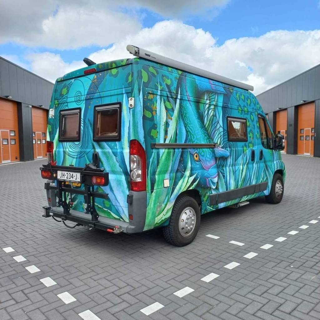 Caravans And Camping Off