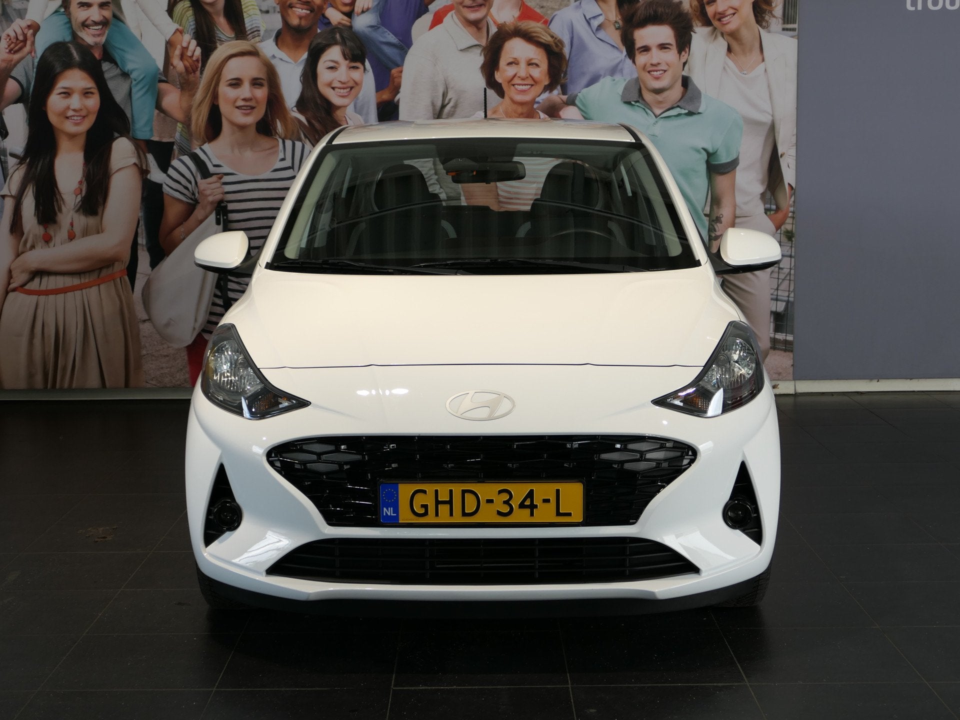 Hyundai i10 1.0 Comfort | Occasion Lease vanaf €284 p/m |, Stof, Gebruikt, 899 kg, 4 stoelen